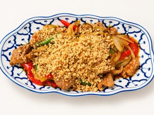 30.🌶️ Emincé de Bœuf au Curry et à la Sauce Cacahuète 花生牛肉