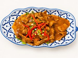 34. Emincé de Bœuf au lait de Coco et Curry Matsaman 玛莎曼牛肉