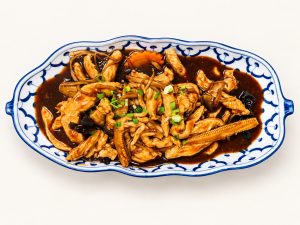 36. Emincé de Poulet Sauté au Gingembre Frais 姜鸡