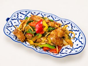 50. Emincé de Canard aux Piments Frais 辣子鸭