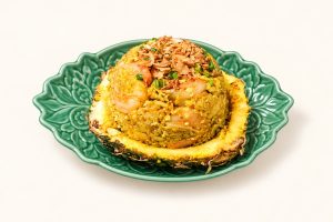 98. Riz Sauté aux Crevettes et à l'Ananas (Écorce d'ananas) 菠萝虾炒饭