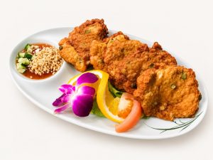 11. Galettes de Poisson au Curry et Citronnelle (5 Pièces) 炸鱼饼